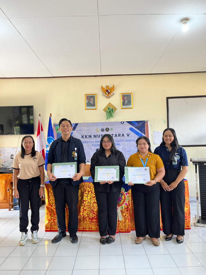 Mahasiswa KKN Abiantuwung Laksanakan Seminar Pencegahan Pernikahan Dini dan Seks Bebas di SMPN 5 Kediri